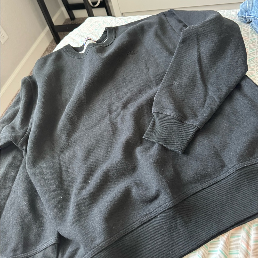 Crewneck